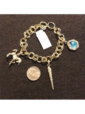 KENDRA SCOTT MAGICAL CHARM BRACELET